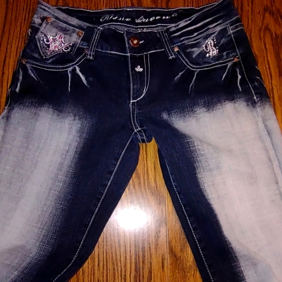 Super cute jeans 32x32 Very comfy with stretch to them. New never worn - Picture 10 of 11